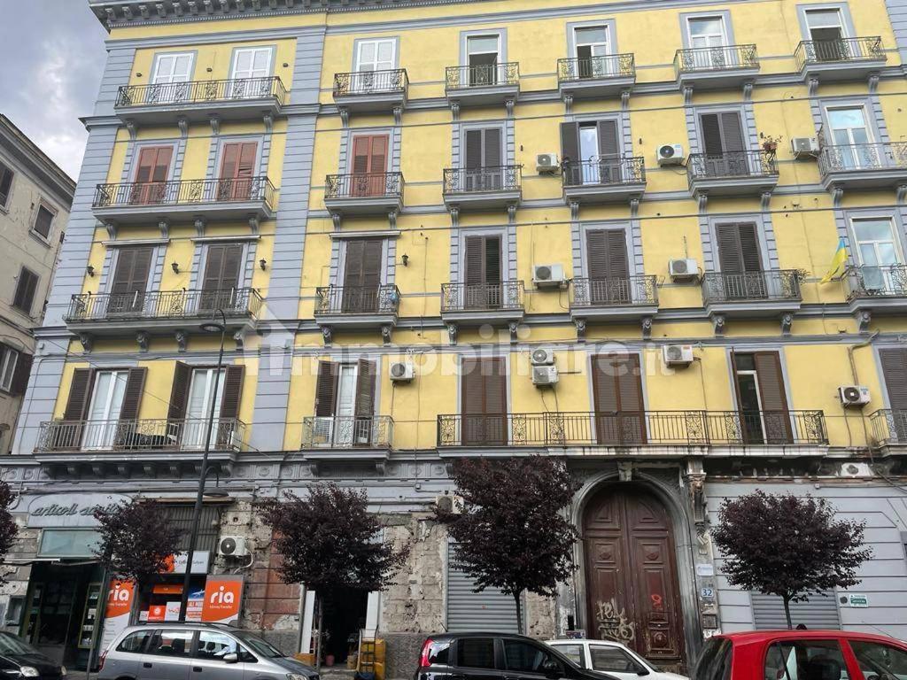 Napoli Central Nest Bed and Breakfast Esterno foto