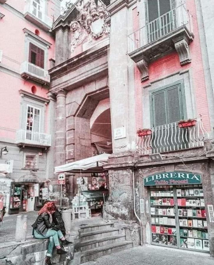 Napoli Central Nest Bed and Breakfast Esterno foto
